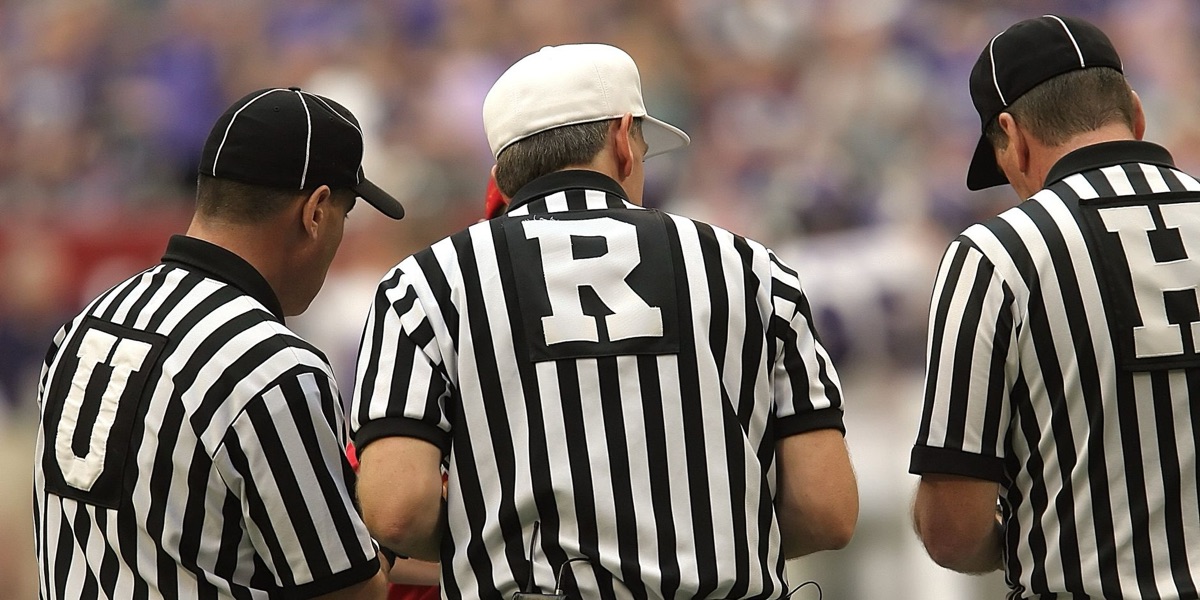 Sport-Referee mit DRS