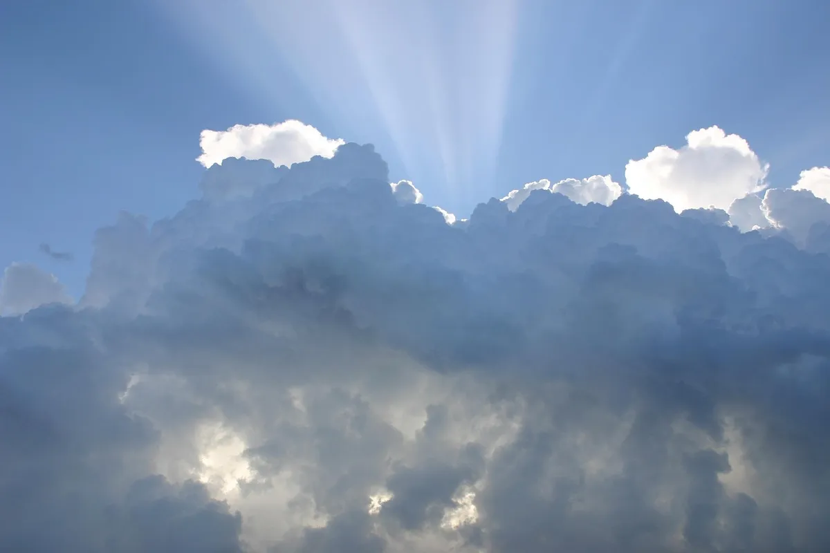 sky, nature, clouds, sunlight, atmosphere, sun rays, cloudy, dark clouds, cumulonimbus, cloudscape, blue sky, scenic