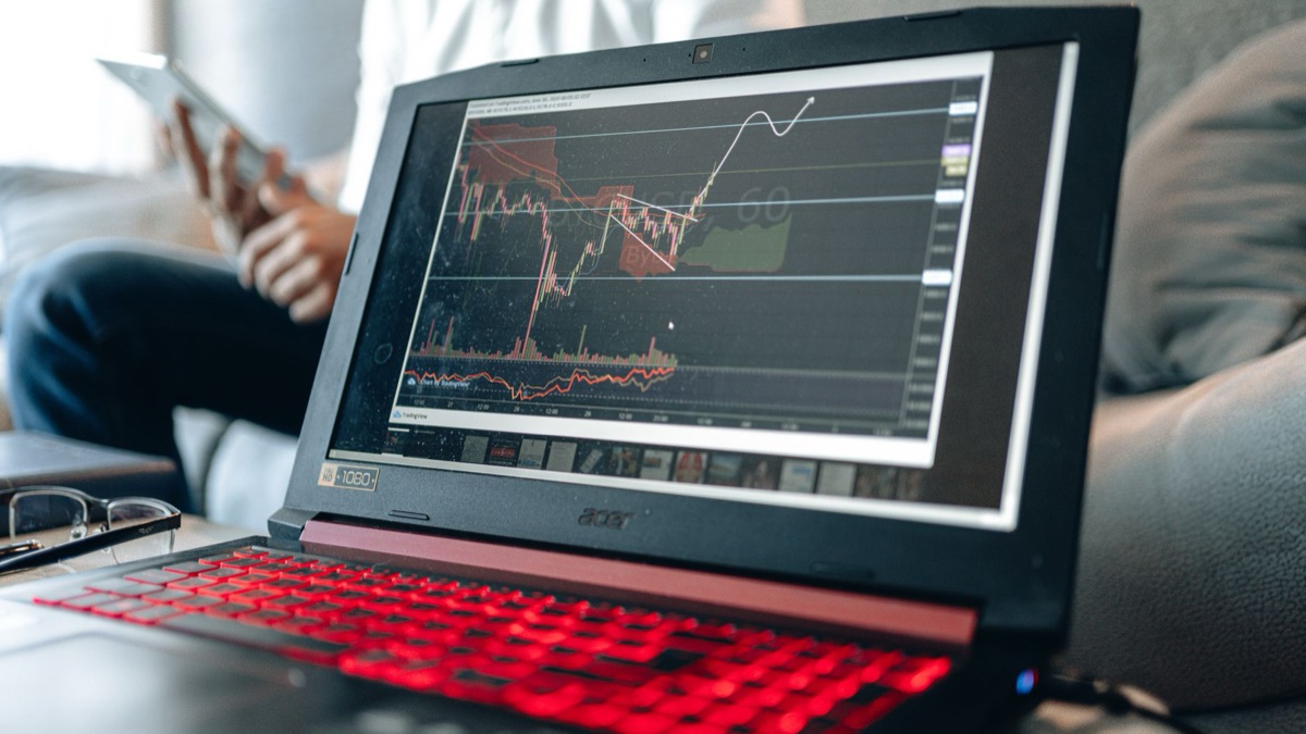 laptop with scientific data visualization